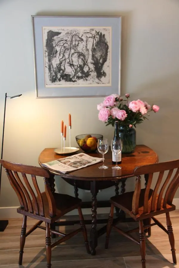 Bed & Breakfast Luxe B&B 